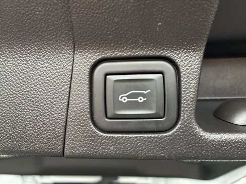 Used 2023 GMC Acadia AT4 w/ GMC Pro Grade Package AWD/4WD image 24