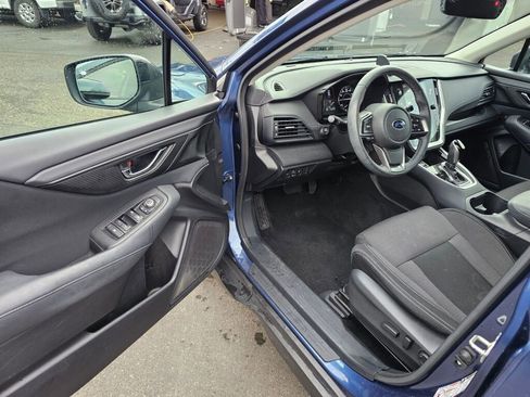 Used 2020 Subaru Outback Premium image 18