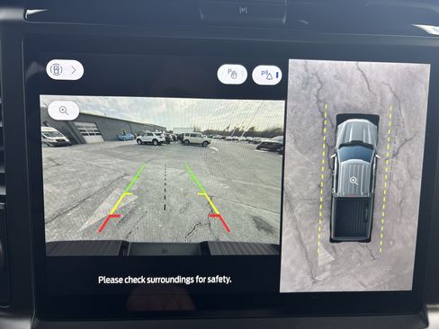 Used 2025 Ford F150 XLT w/ Equipment Group 302A MID image 27