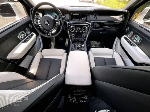 Used 2021 Rolls-Royce Cullinan AWD/4WD image 14