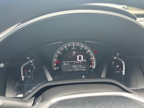 Used 2018 Honda CR-V LX image 23