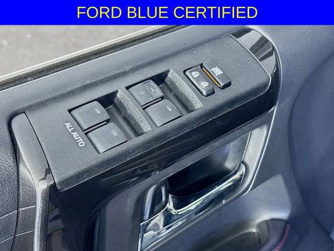 Used 2022 Toyota 4Runner TRD Off-Road Premium image 18
