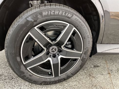 Certified 2025 Mercedes-Benz GLC 300 image 10