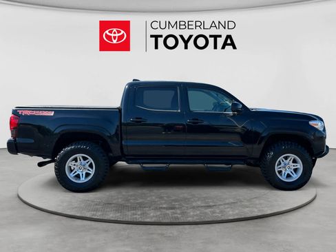 Used 2021 Toyota Tacoma SR AWD/4WD image 6