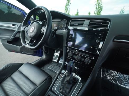Used 2019 Volkswagen Golf R 4-Door AWD/4WD image 31