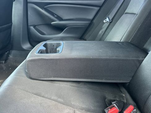 Used 2020 Honda Accord LX image 5