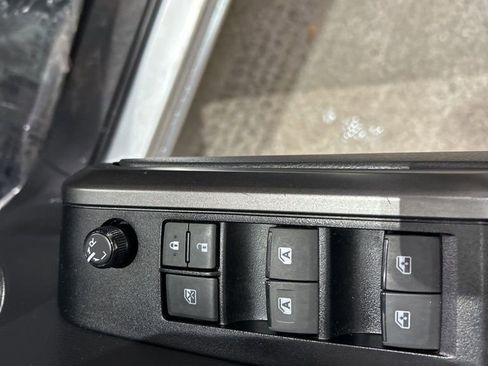 Used 2023 Toyota Tacoma TRD Off-Road w/ Technology Package image 13