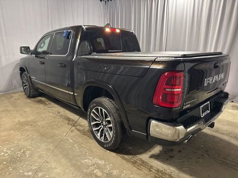 Used 2025 RAM 1500 Limited AWD/4WD image 38