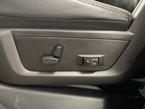 Used 2020 RAM 2500 Laramie AWD/4WD image 15