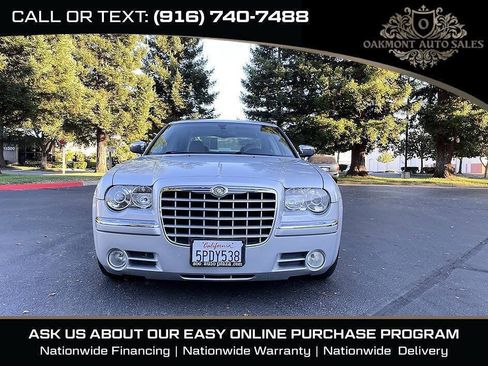 Used 2006 Chrysler 300 C RWD image 2