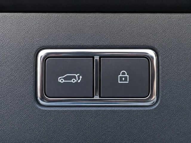 Used 2024 Kia EV9 GT-Line AWD/4WD image 11