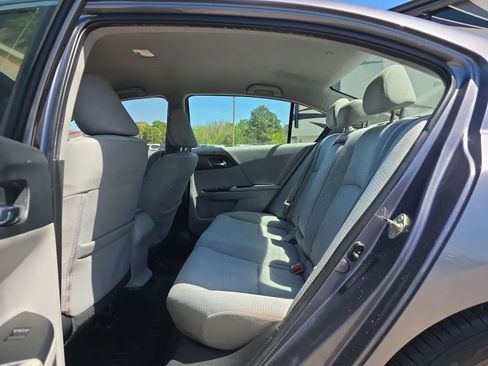 Used 2015 Honda Accord LX image 31