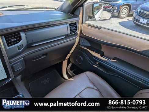 Used 2022 Ford Expedition King Ranch AWD/4WD image 18