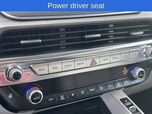 Certified 2022 Kia Telluride SX w/ Nightfall Edition Package image 24