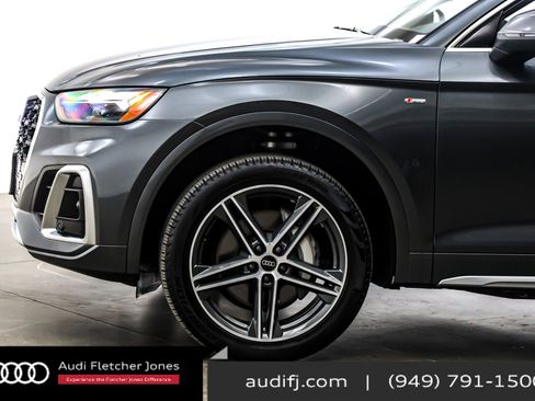 Used 2025 Audi Q5 e Premium Plus w/ Premium Plus Package image 10