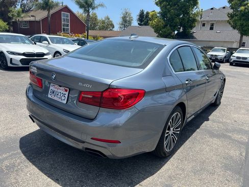 Used 2019 BMW 540i w/ Executive Package RWD image 6