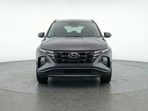 Used 2025 Hyundai Tucson SEL AWD/4WD image 2