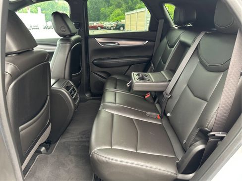 Used 2020 Cadillac XT5 Luxury FWD image 10