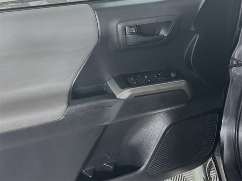 Used 2021 Toyota Tacoma SR5 image 23