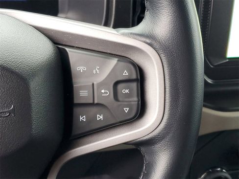 Used 2023 Ford Bronco Wildtrak image 17