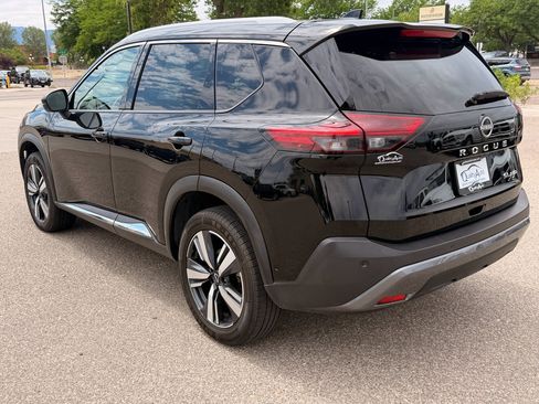 Used 2023 Nissan Rogue SL w/ SL Premium Package AWD/4WD image 9
