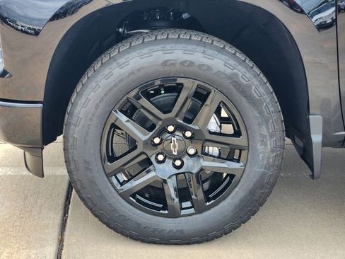 New 2026 Chevrolet Silverado 1500 RST w/ RST Select Package RWD image 9