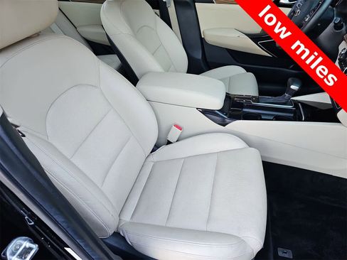 Used 2019 Kia Cadenza Premium image 18