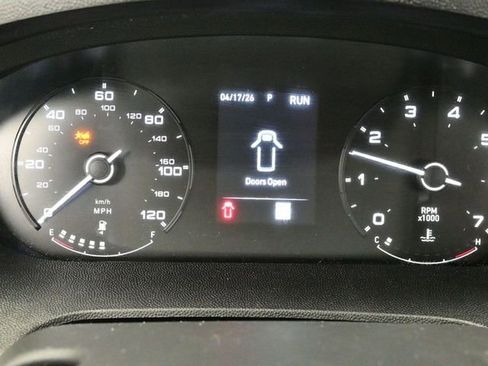 Used 2023 RAM ProMaster 2500 FWD image 16