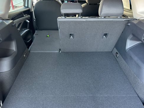 New 2025 Volkswagen Tiguan S image 13