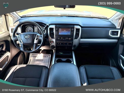 Used 2017 Nissan Titan PRO-4X image 14