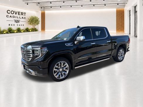 Used 2024 GMC Sierra 1500 Denali w/ Denali Reserve Package AWD/4WD image 4