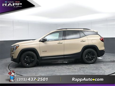 Used 2023 GMC Terrain AT4 image 4