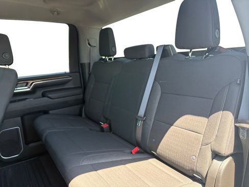 Certified 2024 Chevrolet Silverado 2500 LT w/ Convenience Package AWD/4WD image 16