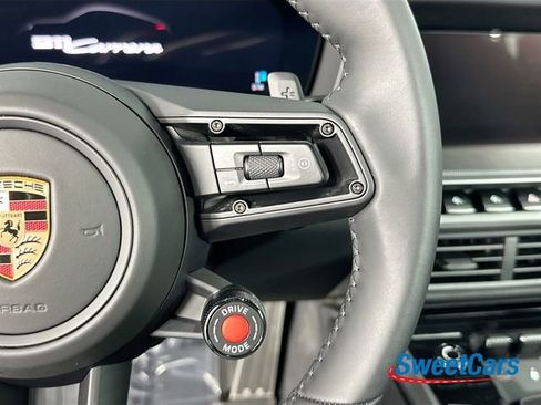 Used 2026 Porsche 911 Carrera image 17
