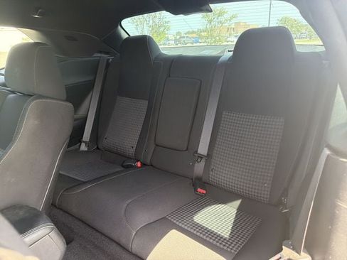 Used 2022 Dodge Challenger R/T RWD image 15