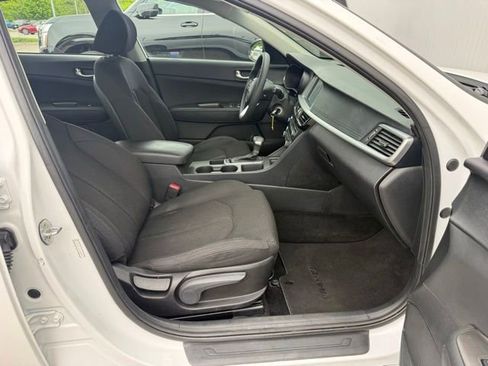 Used 2020 Kia Optima LX FWD image 23