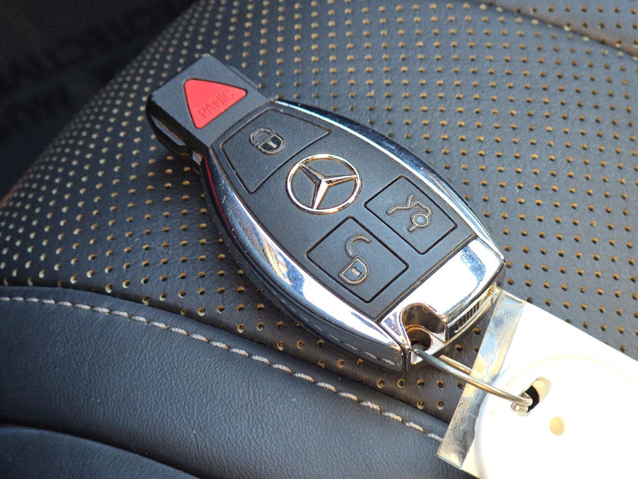 Used 2017 Mercedes-Benz S 550 Cabriolet w/ Premium Package image 35