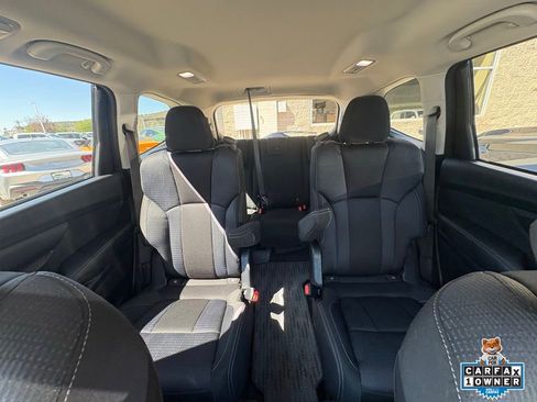 Used 2025 Subaru Ascent Premium AWD/4WD image 6