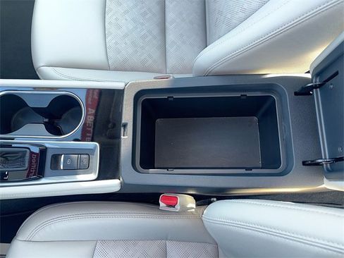 Certified 2024 Nissan Altima 2.5 SL image 38