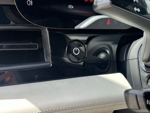 Certified 2020 Porsche Taycan 4S image 33