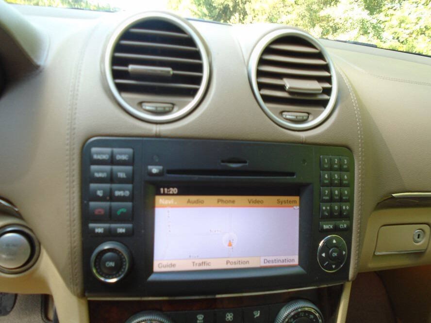 Used 2012 Mercedes-Benz GL 450 4MATIC image 13