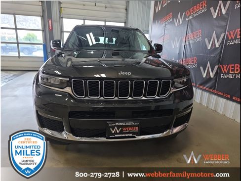 Used 2023 Jeep Grand Cherokee L Limited w/ Trailer Tow Group (B) AWD/4WD image 2
