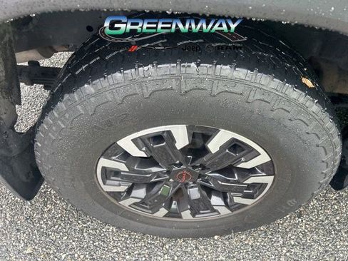 Used 2023 Nissan Frontier Pro-X w/ Technology Package RWD image 8