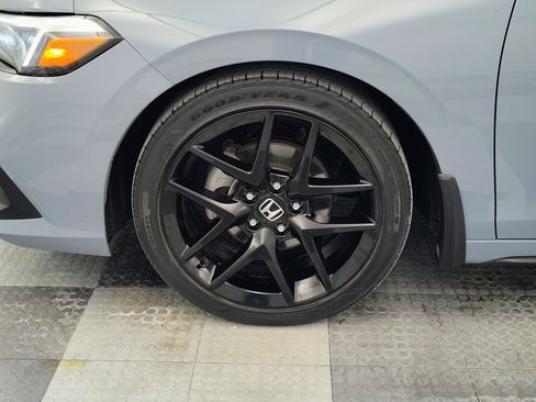 Used 2024 Honda Civic Sport image 13