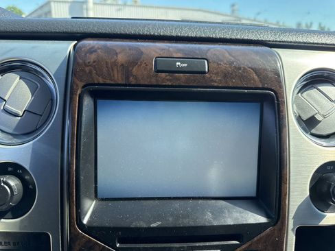 Used 2013 Ford F150 Platinum AWD/4WD image 24