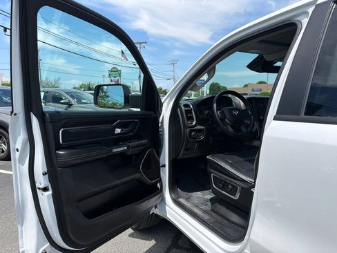 Used 2022 RAM 1500 Laramie w/ Trailer Tow Group AWD/4WD image 8