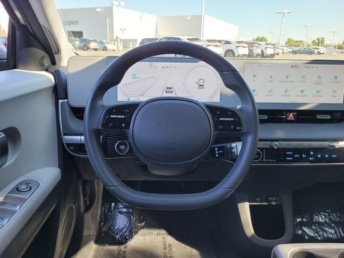 Used 2024 Hyundai Ioniq 5 SE RWD image 17