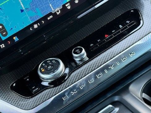 New 2025 Ford Expedition Max Platinum w/ Stealth Performance Package image 29