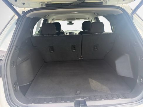 Certified 2024 Chevrolet Equinox LT AWD/4WD image 25