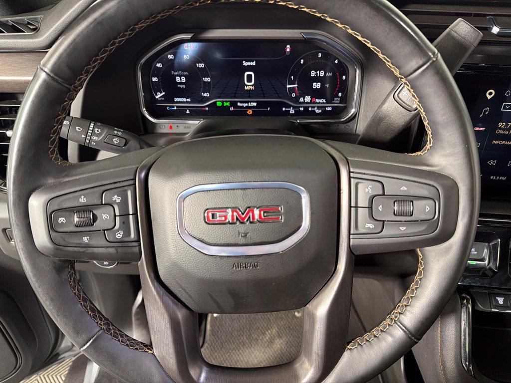 Used 2025 GMC Sierra 3500 AT4 w/ AT4 Premium Plus Package AWD/4WD image 15